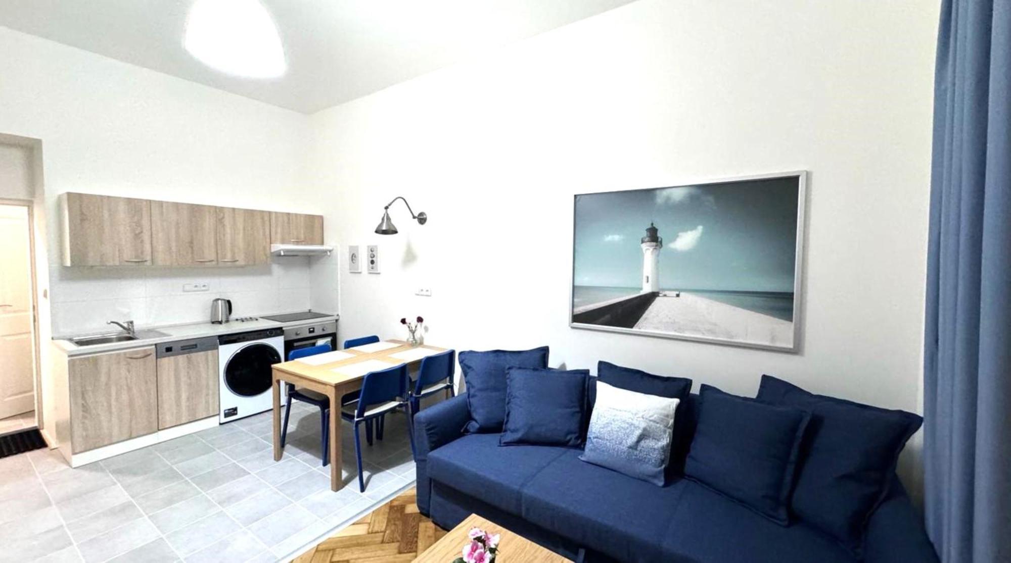 Side Street Apartments Prague Exterior photo